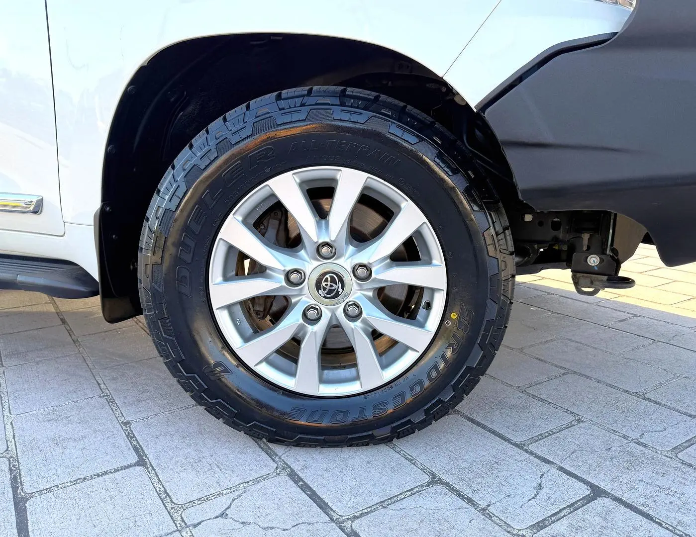 2019 Toyota Landcruiser Gallery Image 12