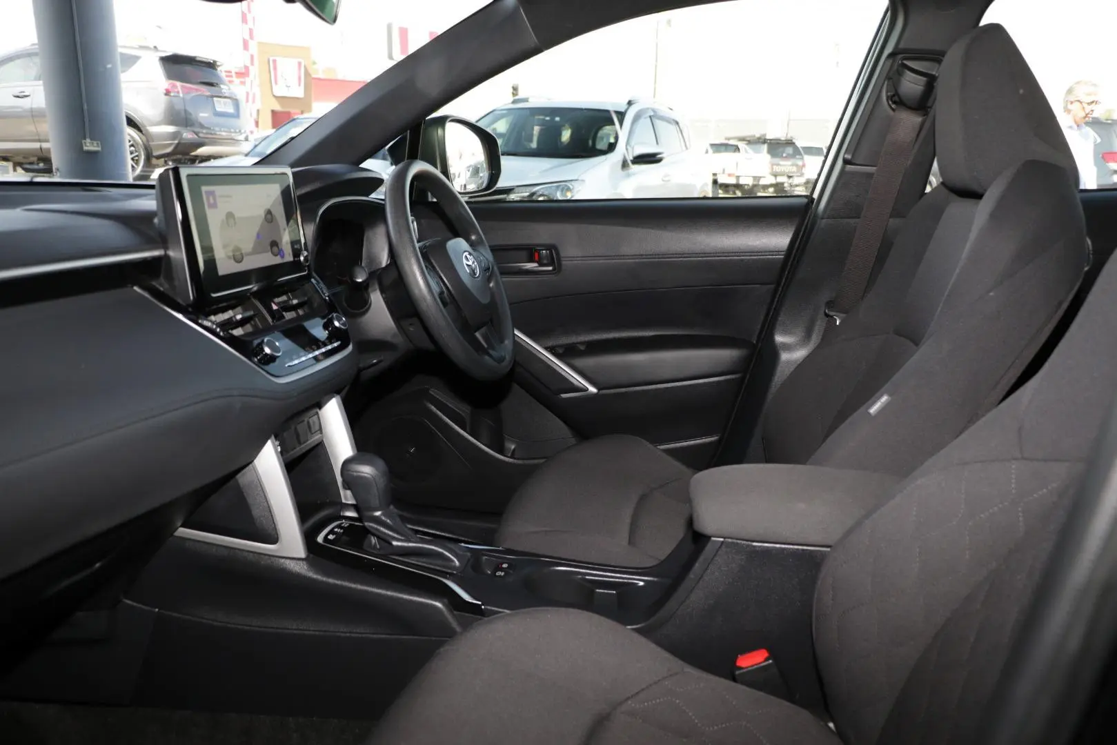 2023 Toyota Corolla Cross Gallery Image 8