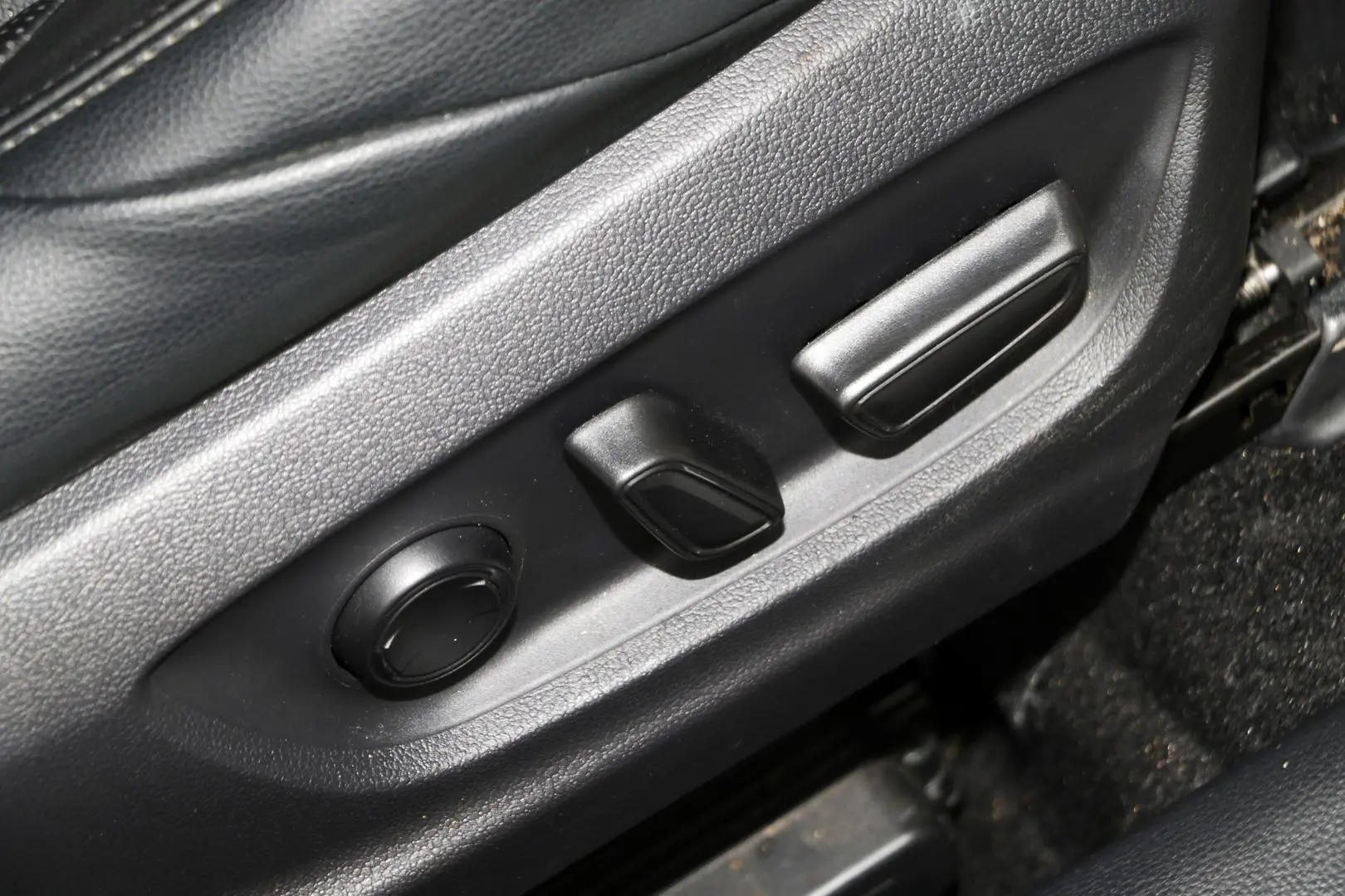 2024 Toyota Corolla Cross Gallery Image 16