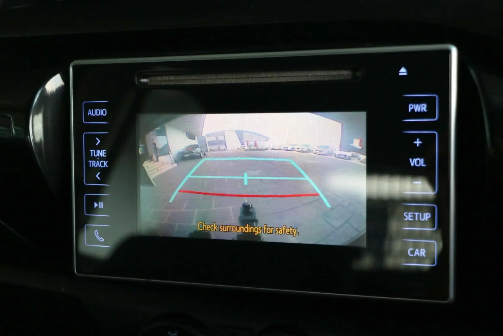 2019 Toyota Hilux Gallery Image 14