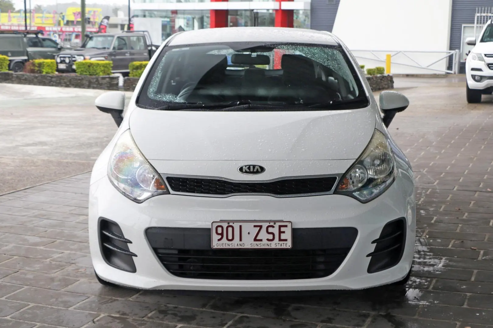 2015 Kia Rio Gallery Image 3