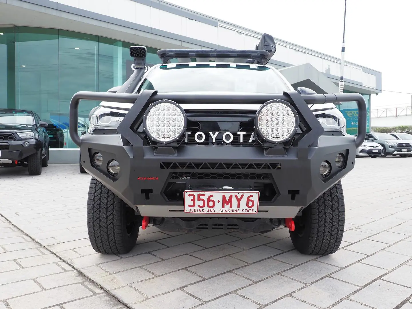 2025 Toyota Hilux Gallery Image 7