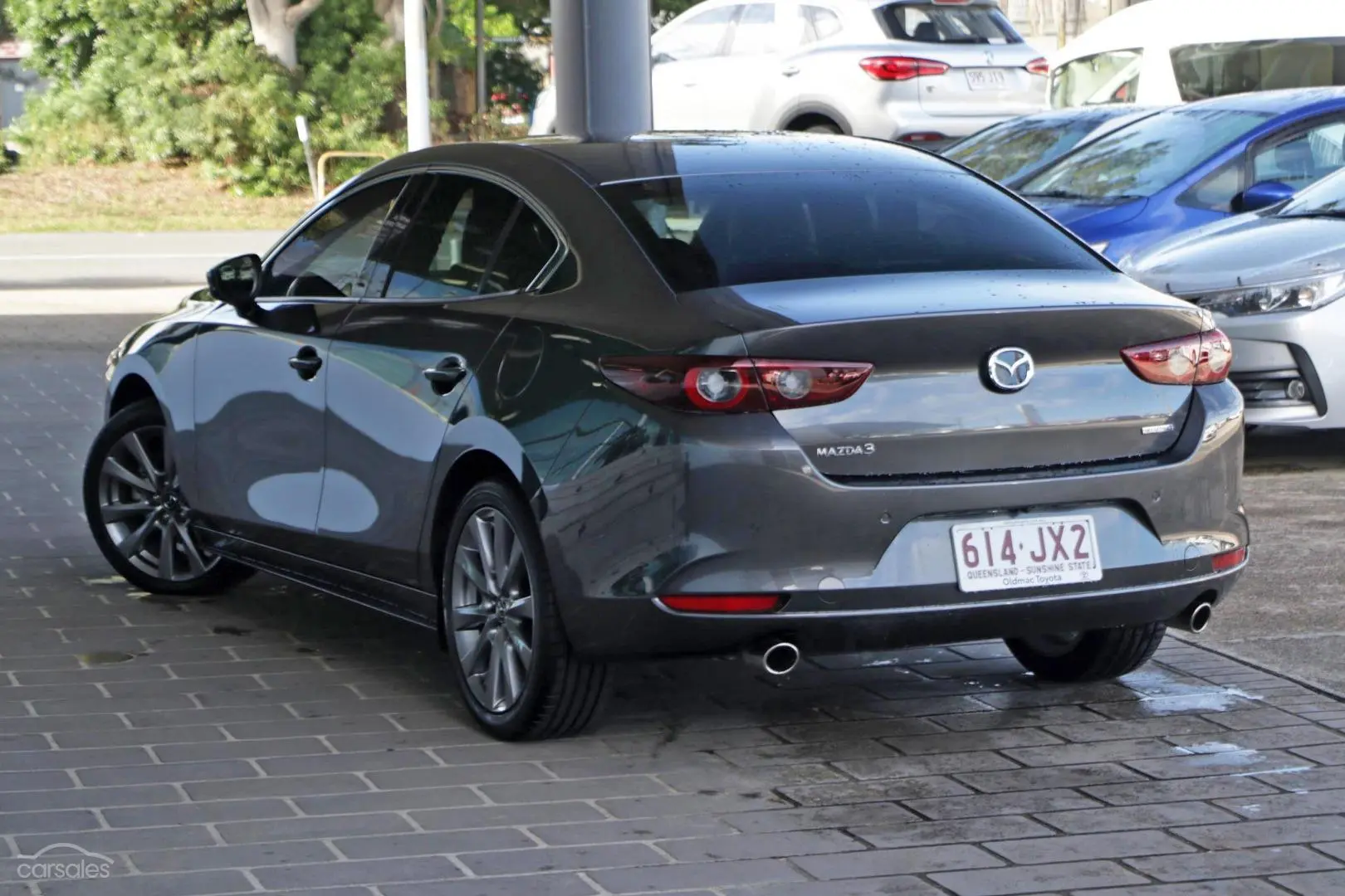 2022 Mazda 3 Image 2