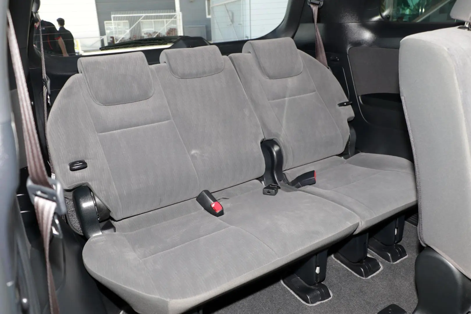 2018 Toyota Tarago Gallery Image 9