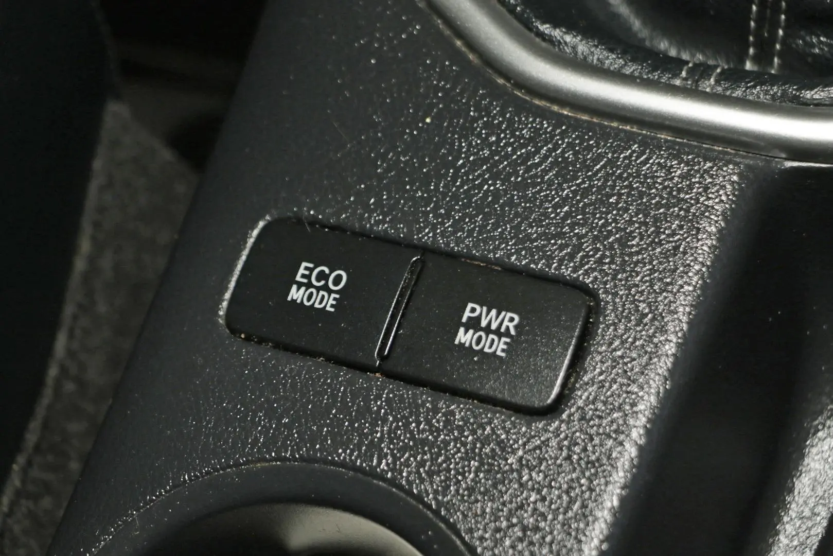 2021 Toyota Hilux Gallery Image 17