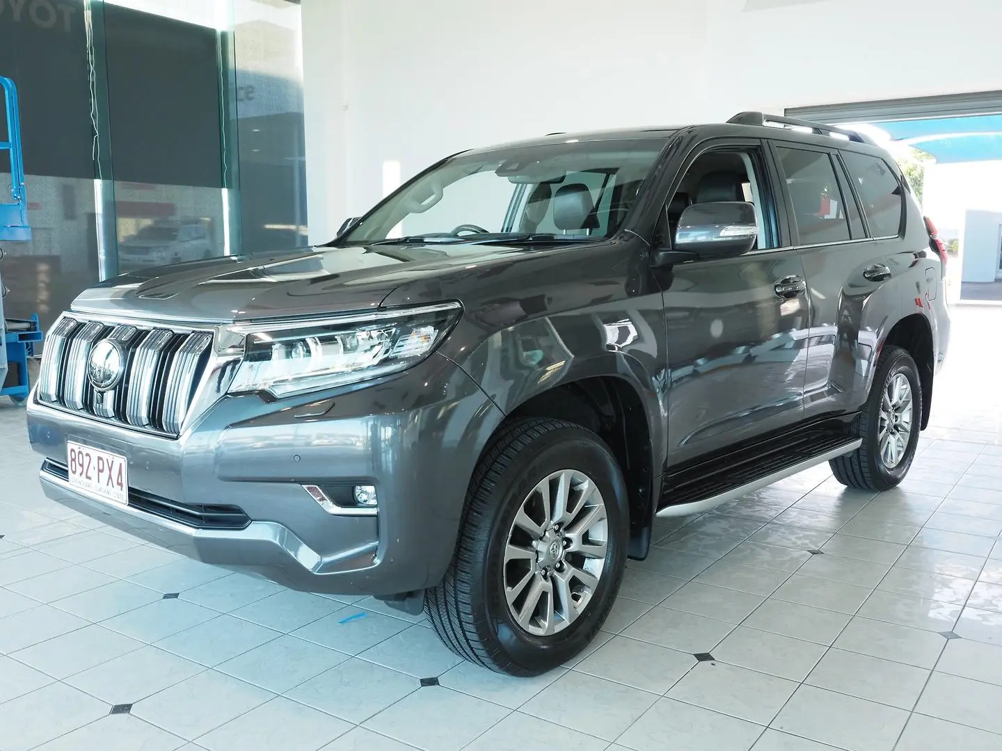 2021 Toyota Landcruiser Prado Gallery Image 12