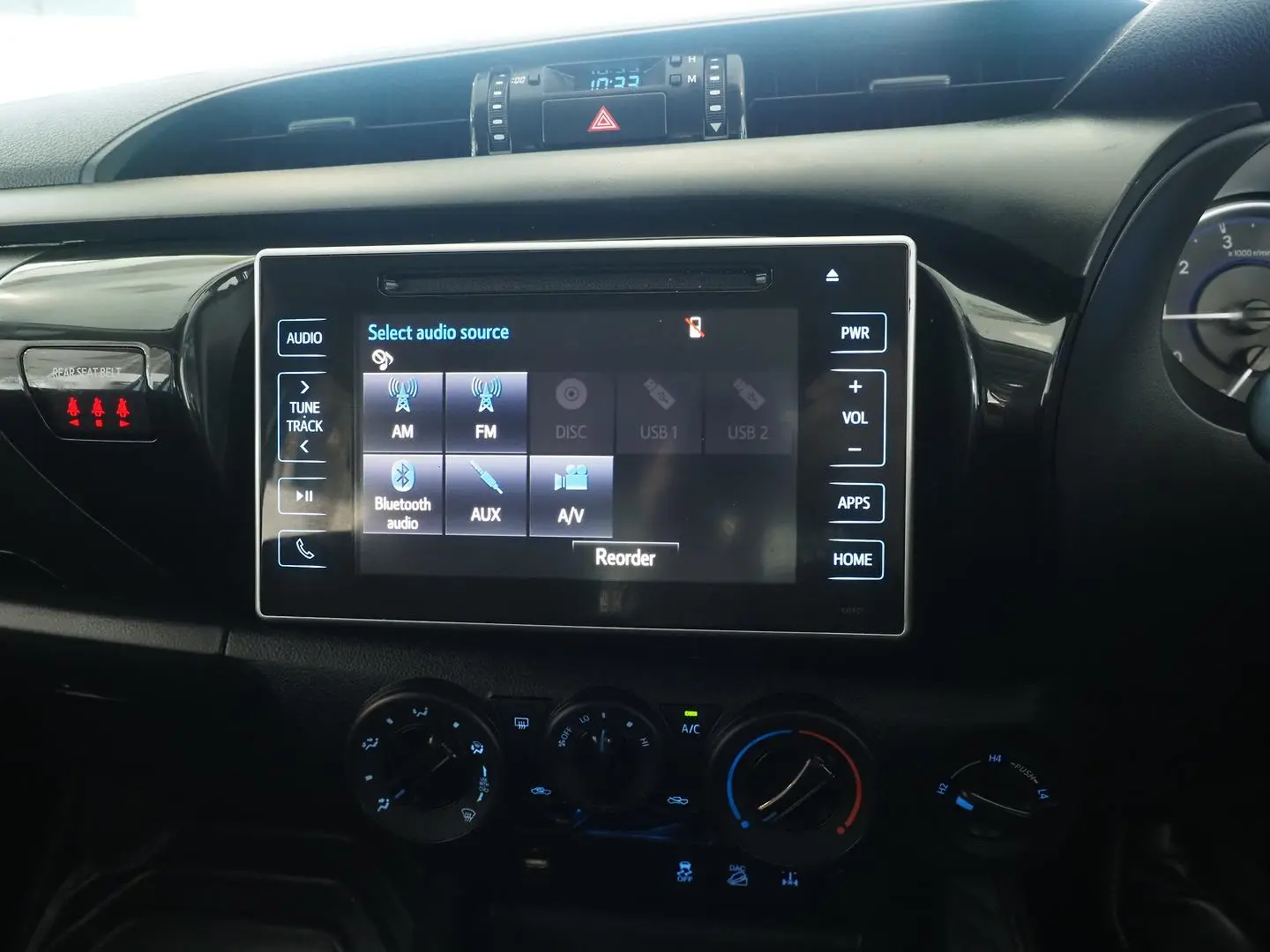 2019 Toyota Hilux Gallery Image 22