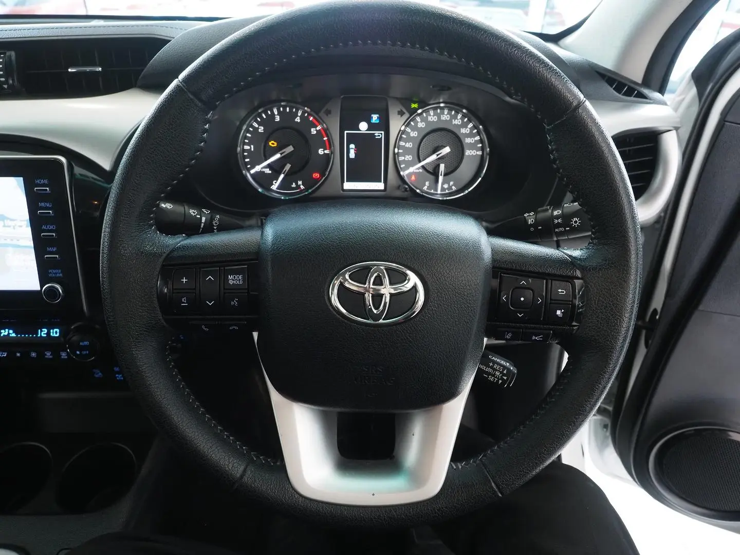 2023 Toyota Hilux Gallery Image 30