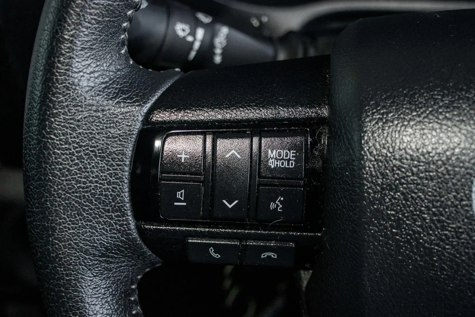 2022 Toyota Hilux Gallery Image 13
