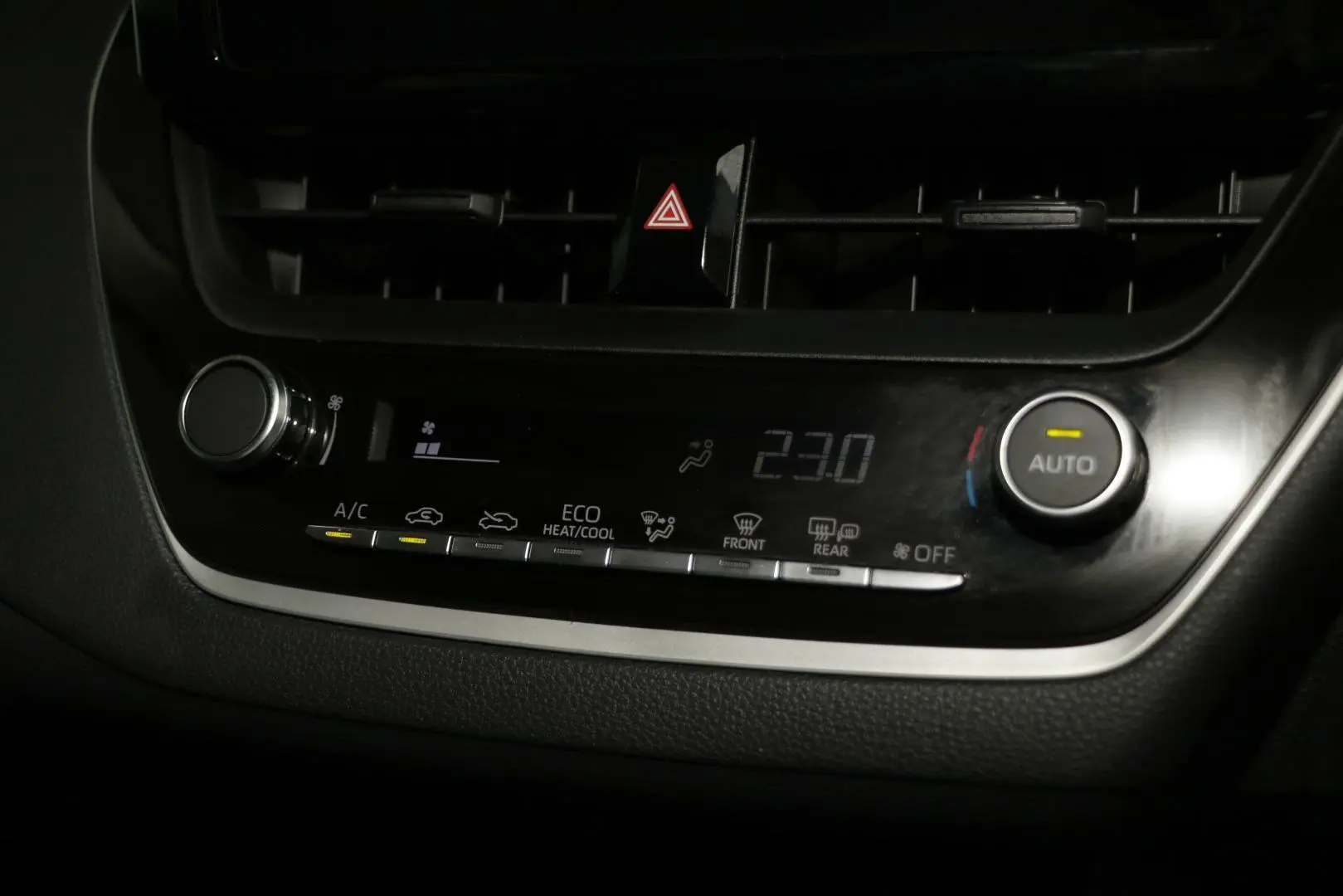 2024 Toyota Corolla Gallery Image 17