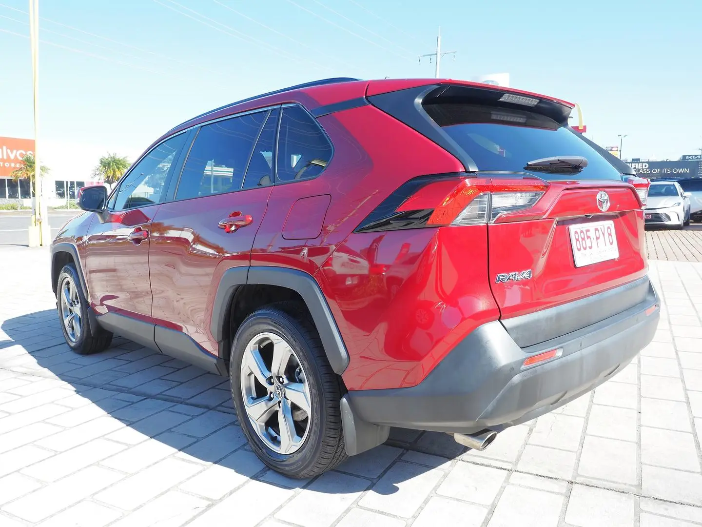 2019 Toyota RAV4 Gallery Image 2