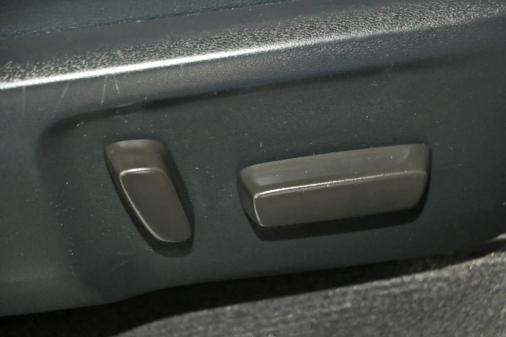 2021 Toyota Hilux Gallery Image 16