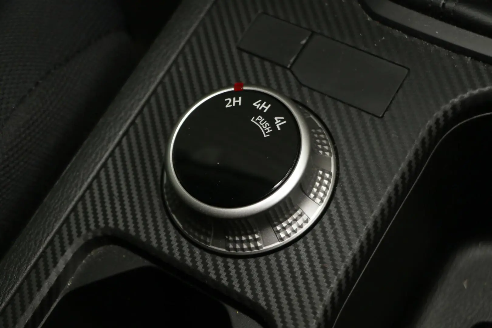 2025 Mitsubishi Triton Gallery Image 14
