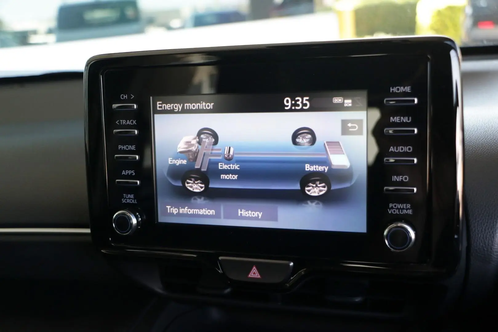 2023 Toyota Yaris Cross Gallery Image 10