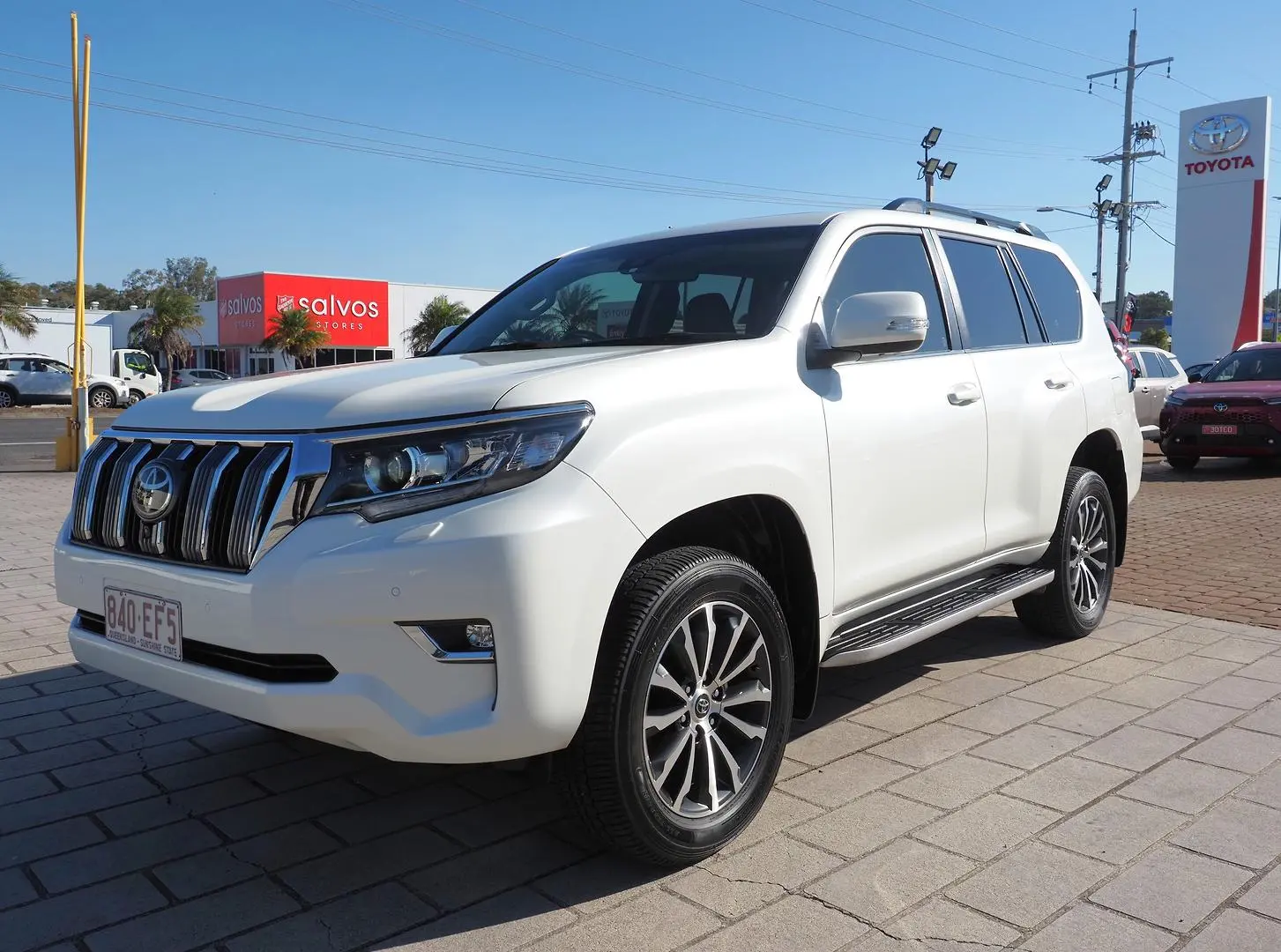 2022 Toyota Landcruiser Prado Gallery Image 8