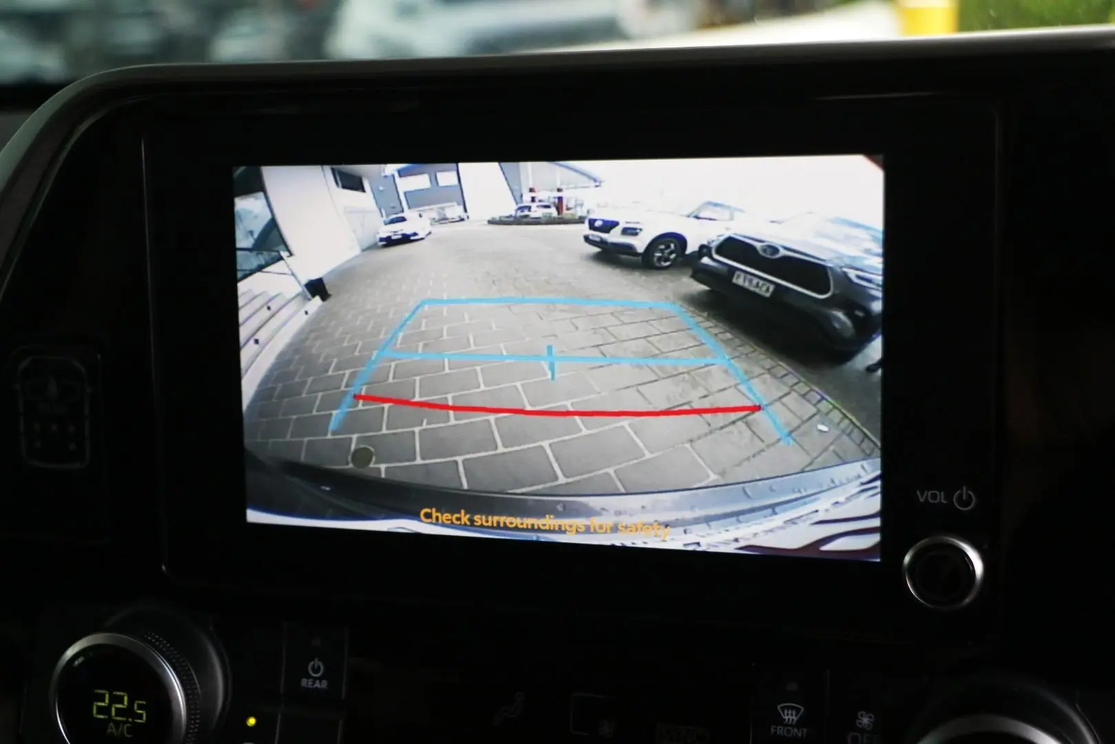 2023 Toyota Kluger Gallery Image 12