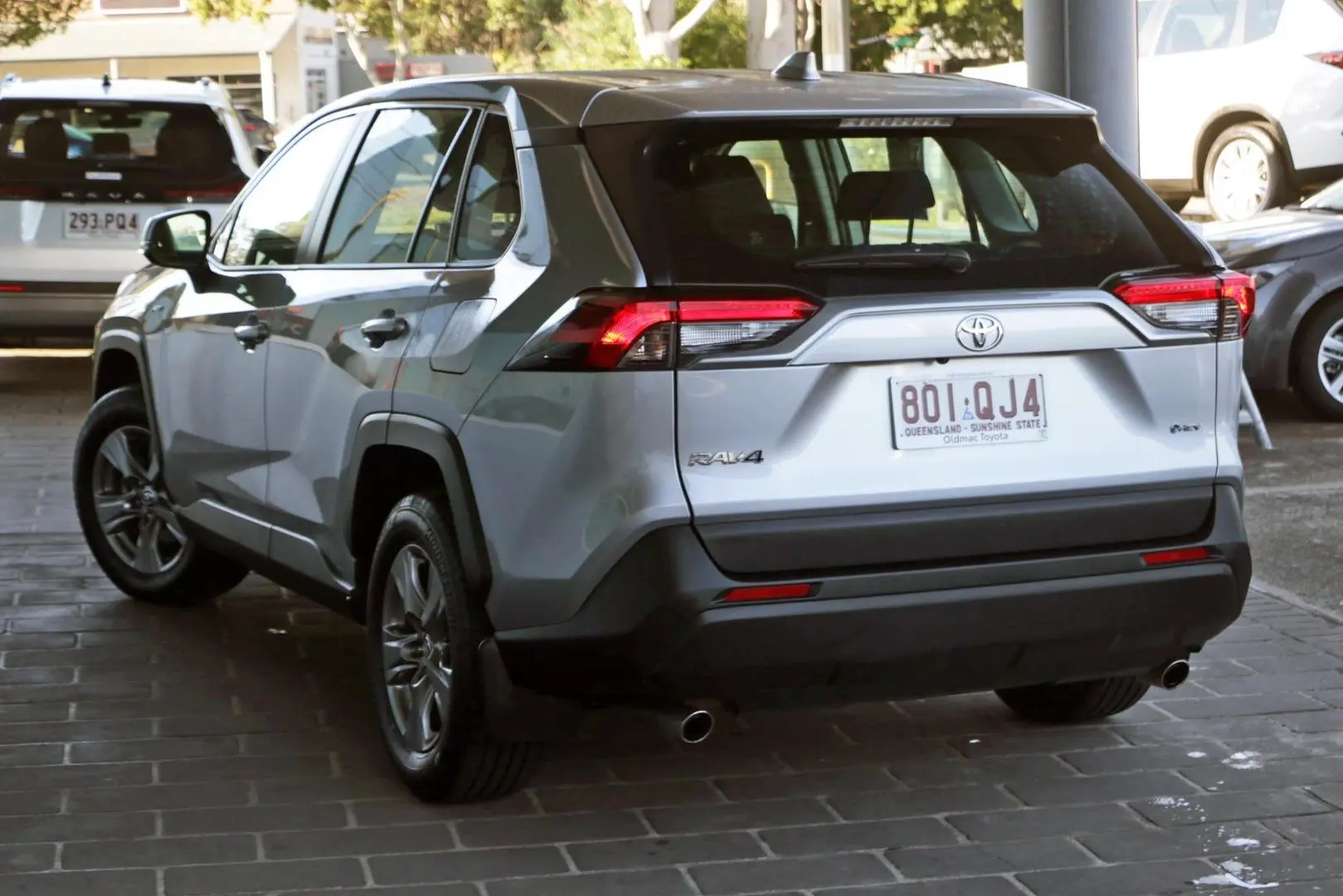 2025 Toyota RAV4 Gallery Image 3