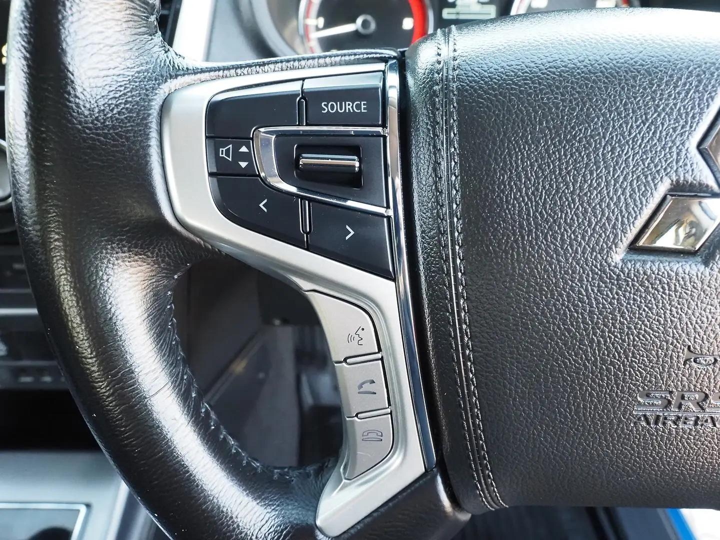2022 Mitsubishi Triton Gallery Image 25