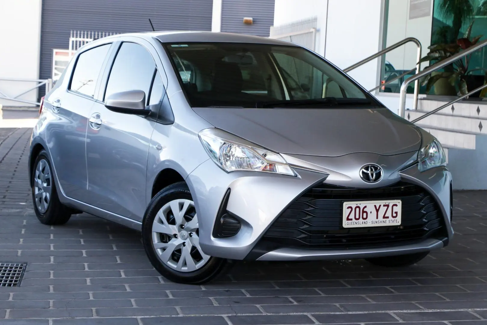 2019 Toyota Yaris Gallery Image 3