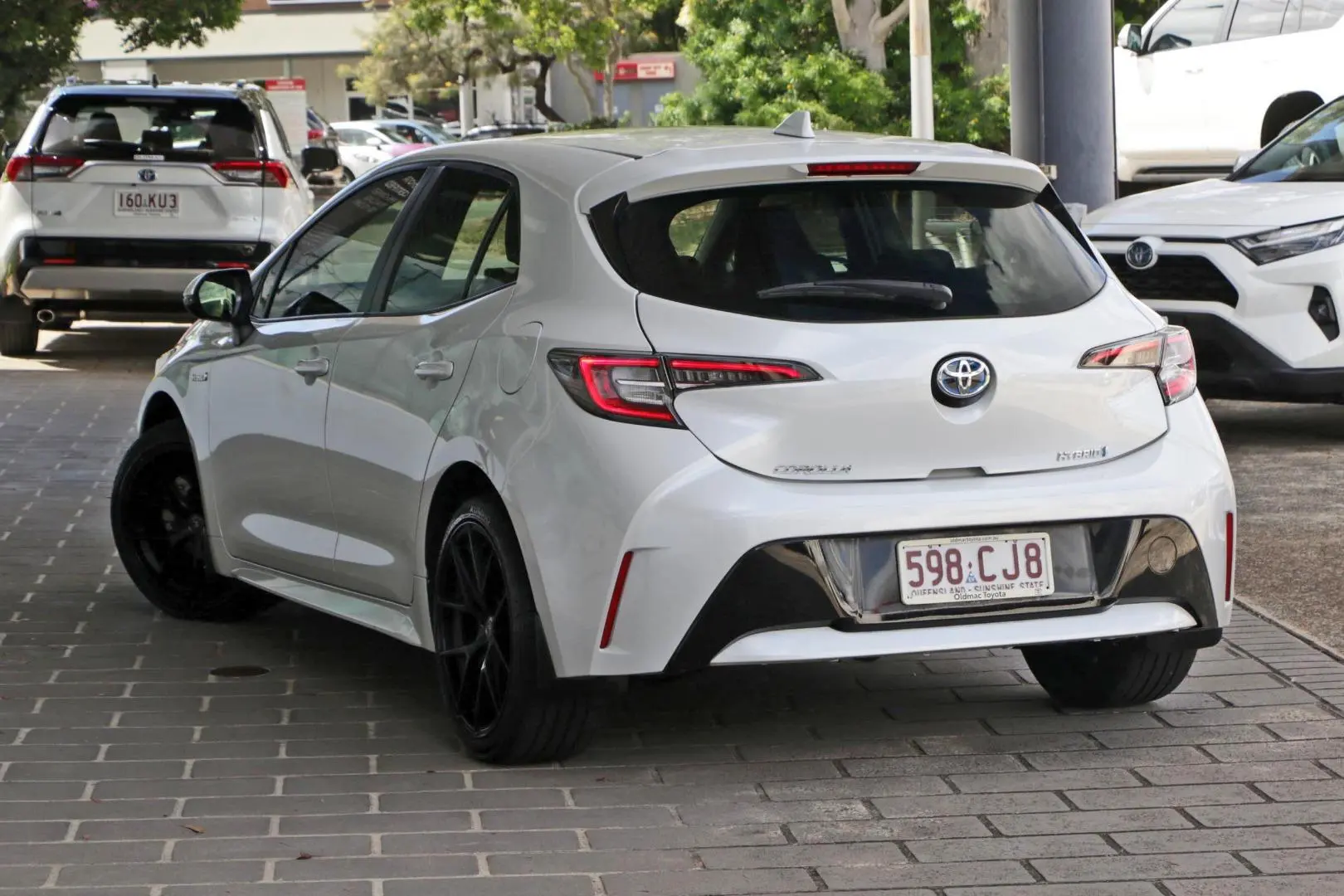 2021 Toyota Corolla Gallery Image 2