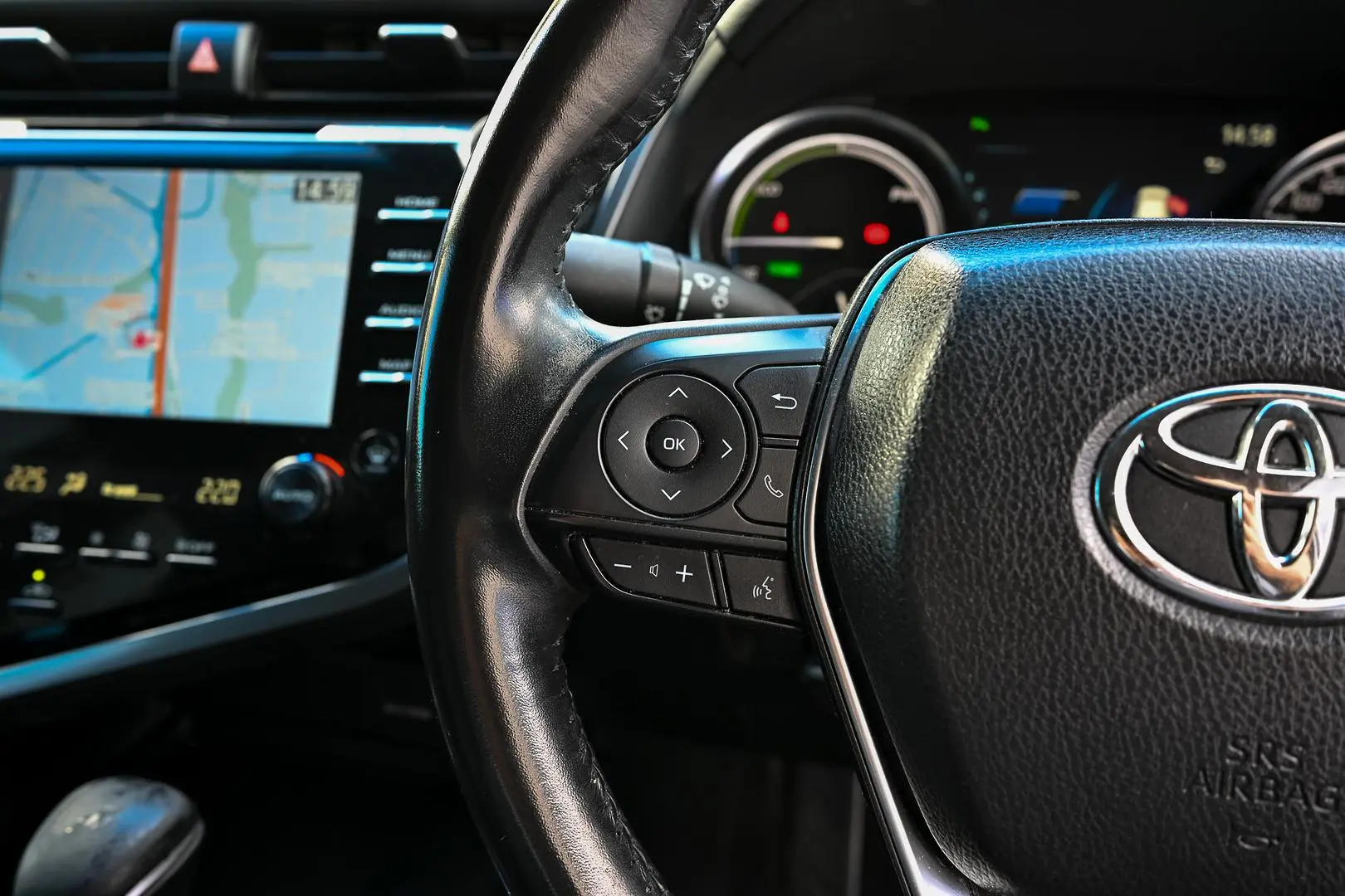 2020 Toyota Camry Gallery Image 17