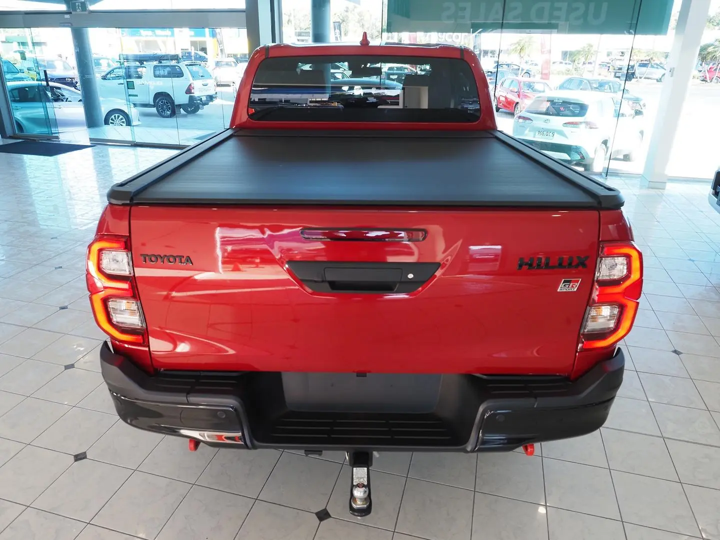 2025 Toyota Hilux Gallery Image 3