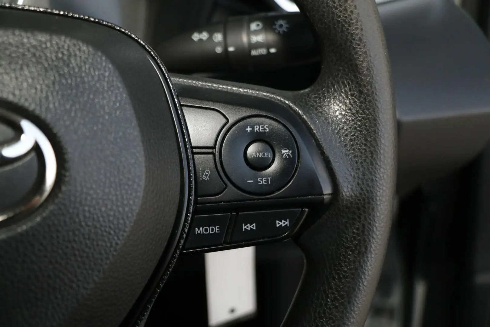 2020 Toyota Corolla Gallery Image 13