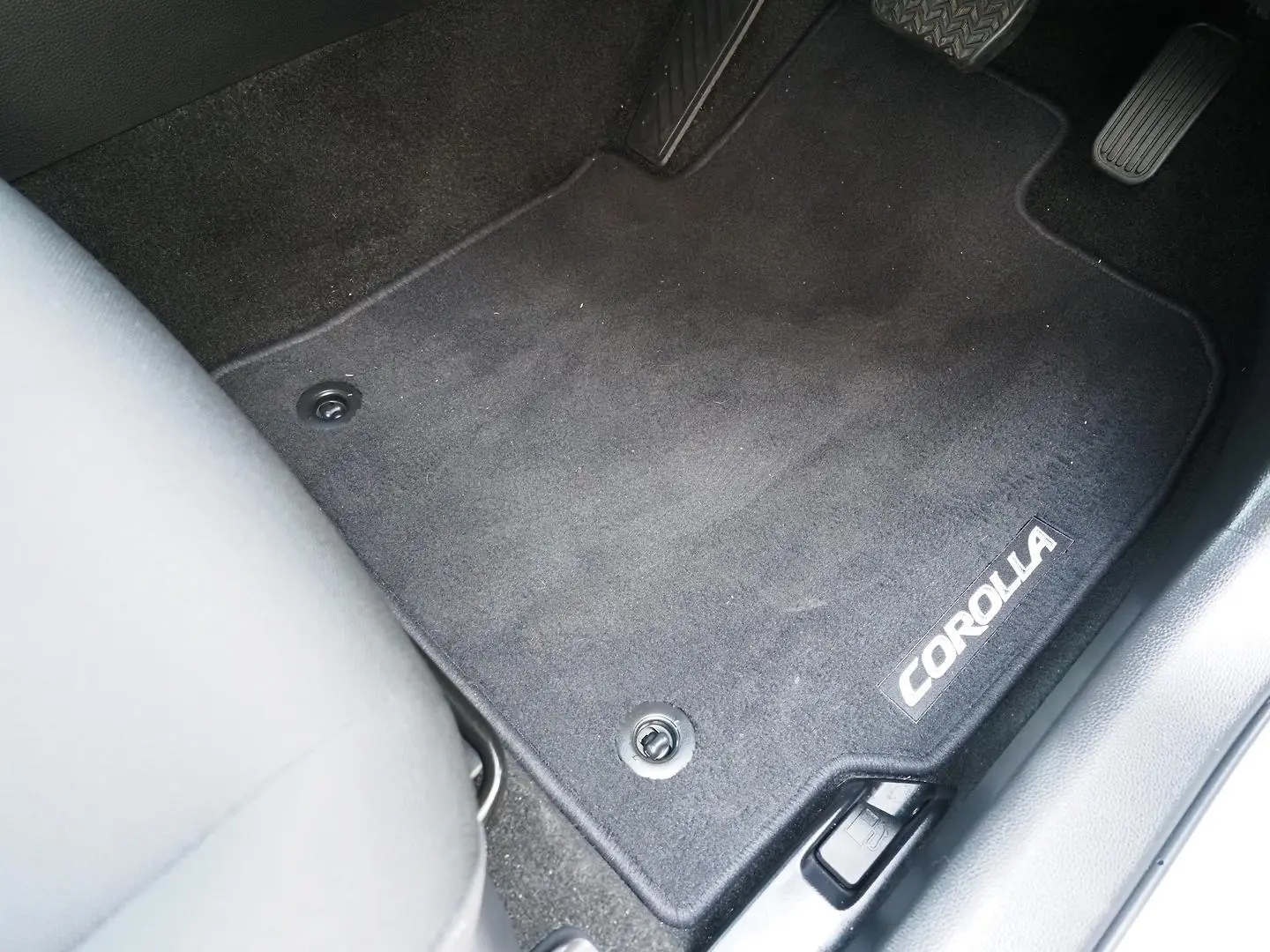 2024 Toyota Corolla Gallery Image 18