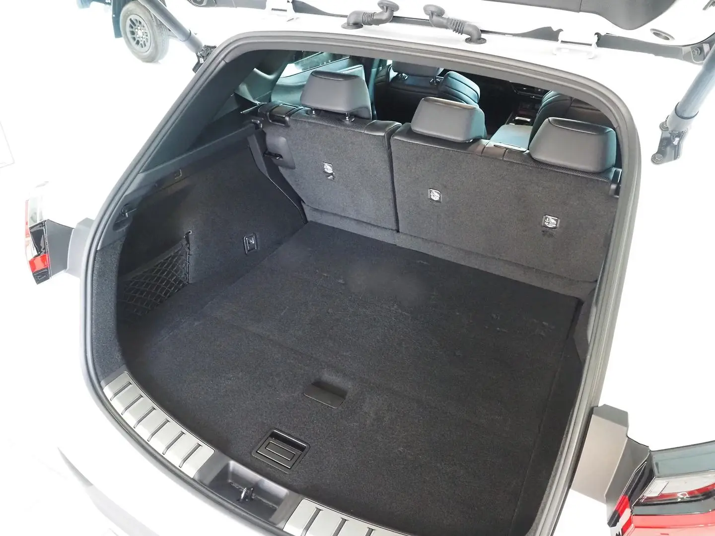 2024 Lexus NX Gallery Image 12