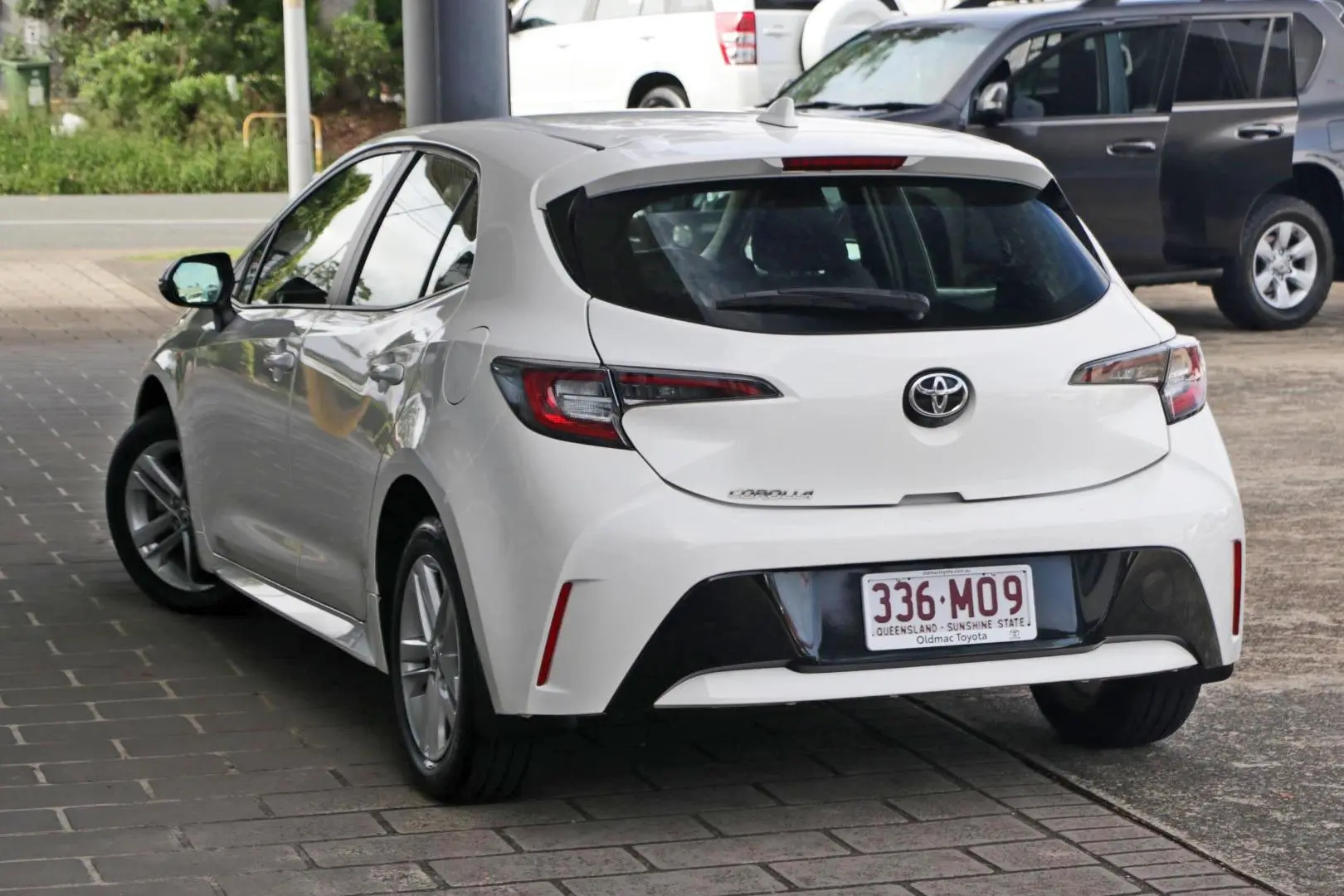 2021 Toyota Corolla Gallery Image 2