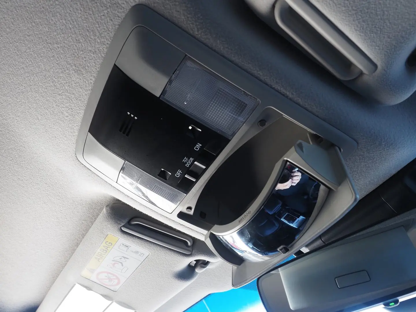 2021 Toyota Landcruiser Prado Gallery Image 25