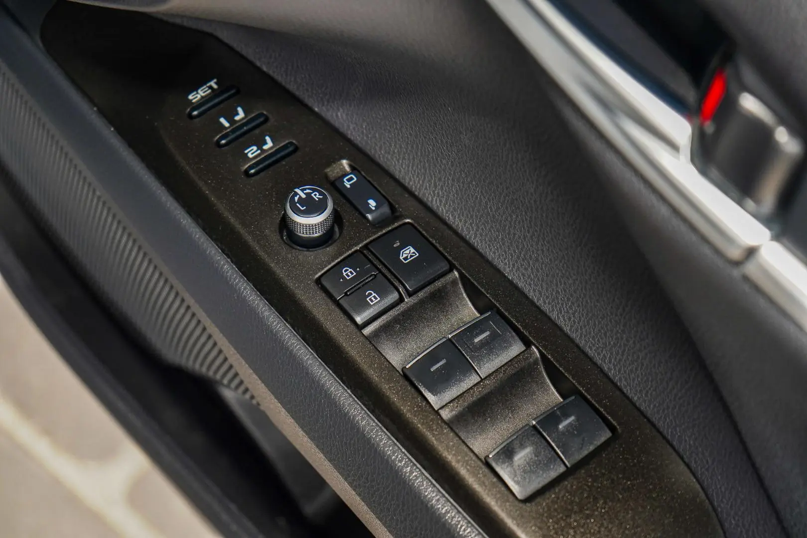 2023 Toyota Camry Gallery Image 10