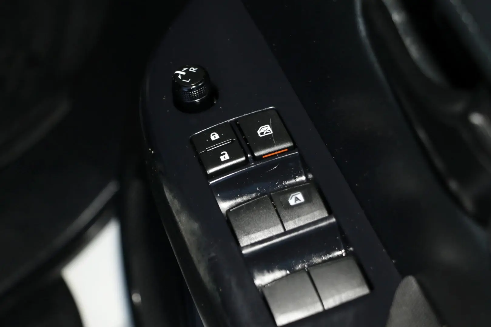 2022 Toyota Hilux Gallery Image 21