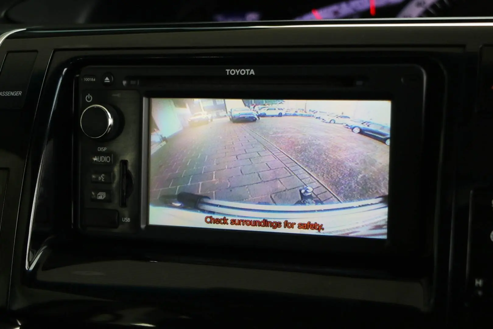 2015 Toyota Tarago Gallery Image 10