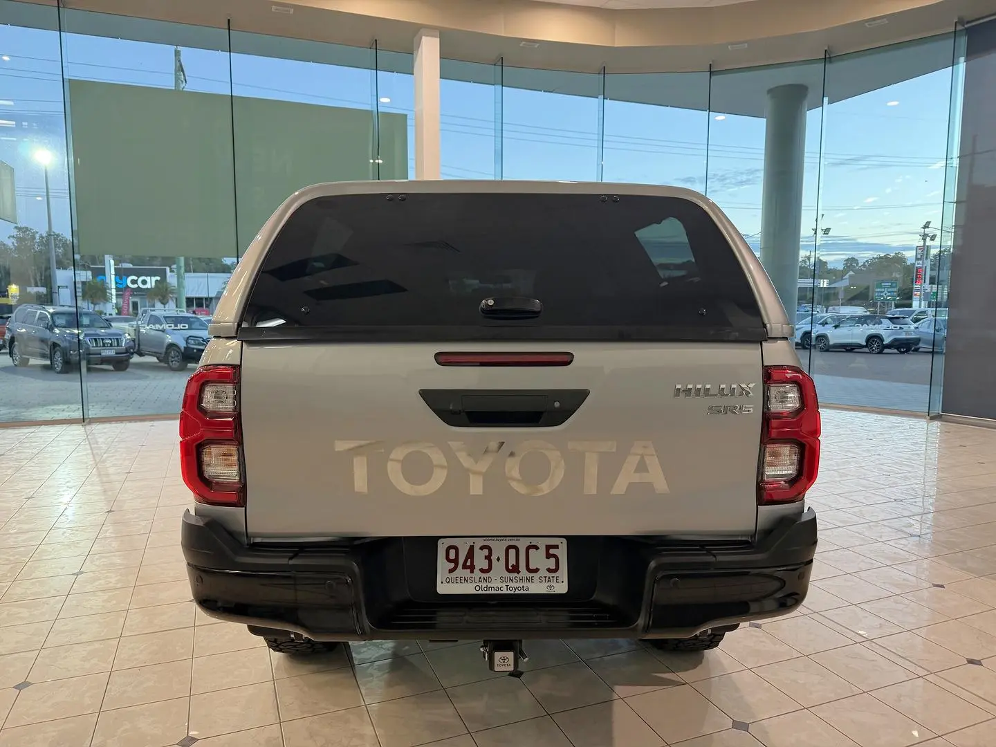 2025 Toyota Hilux Gallery Image 12