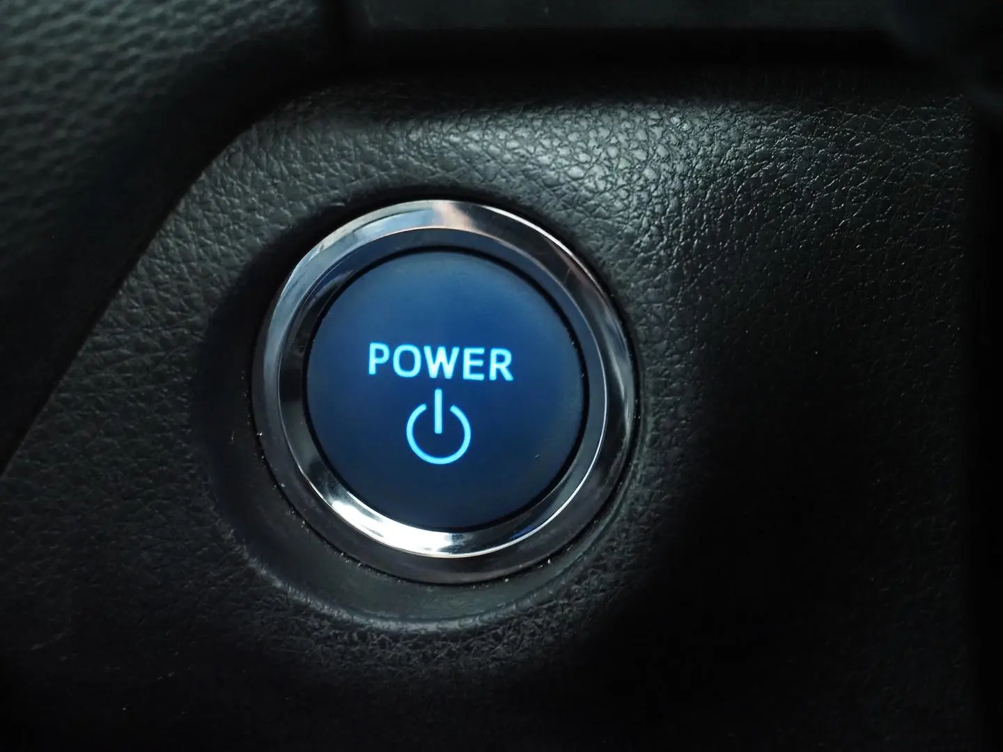 2021 Toyota RAV4 Gallery Image 32