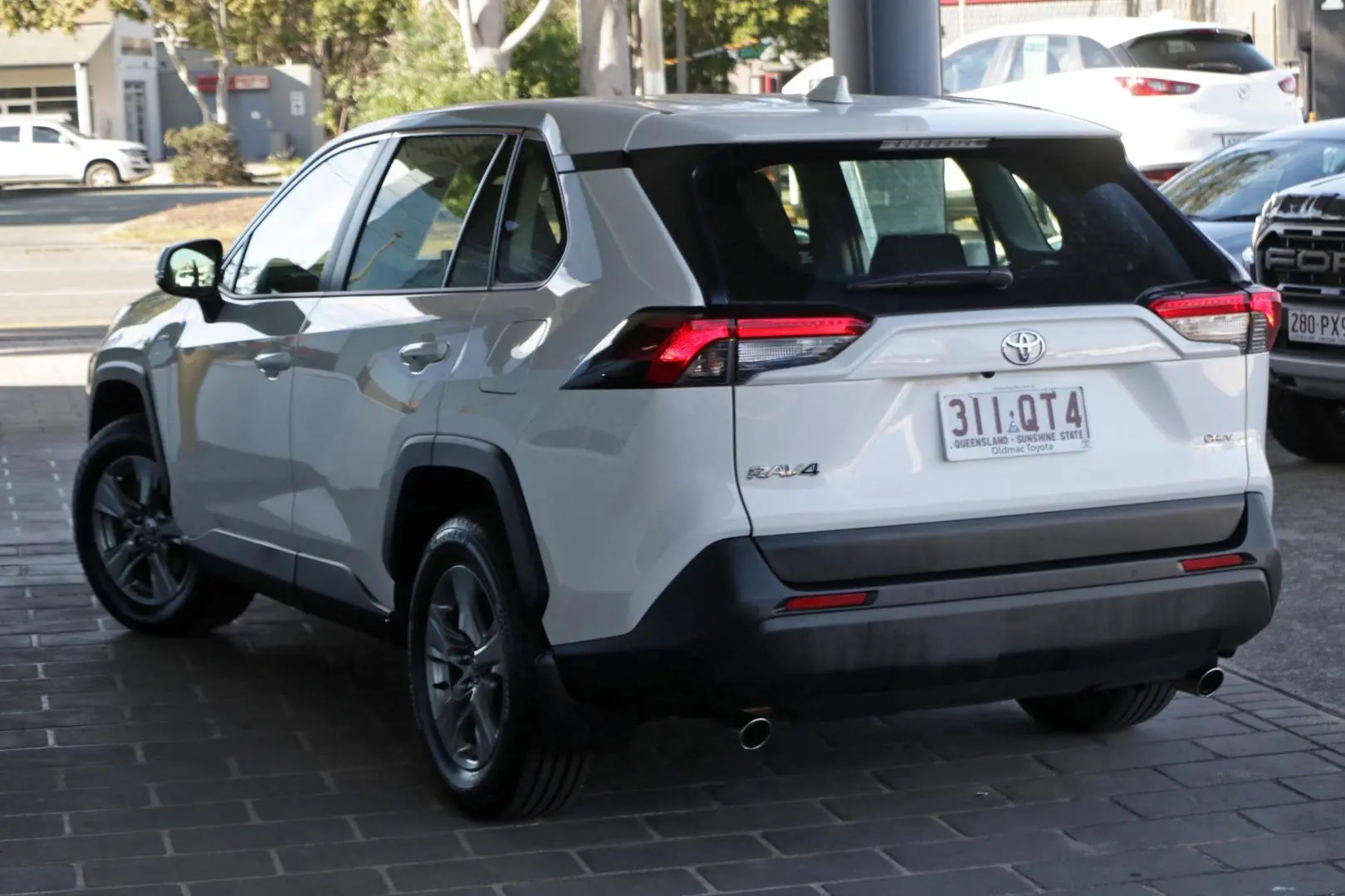 2025 Toyota RAV4 Gallery Image 3
