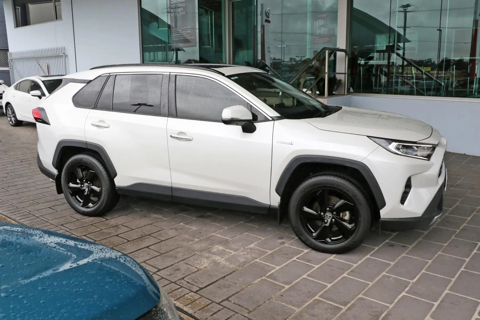 2021 Toyota RAV4 Image 7