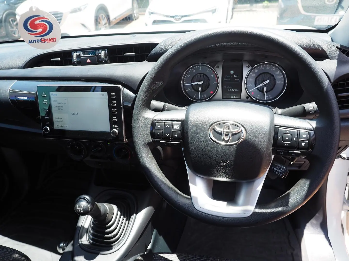 2022 Toyota Hilux Gallery Image 18