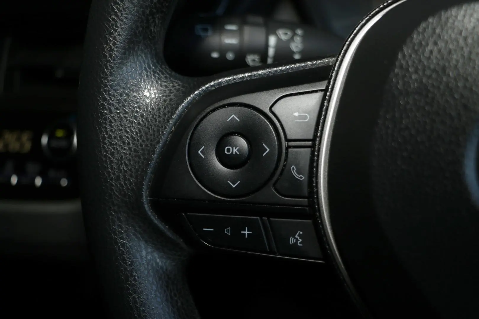 2020 Toyota Corolla Gallery Image 16