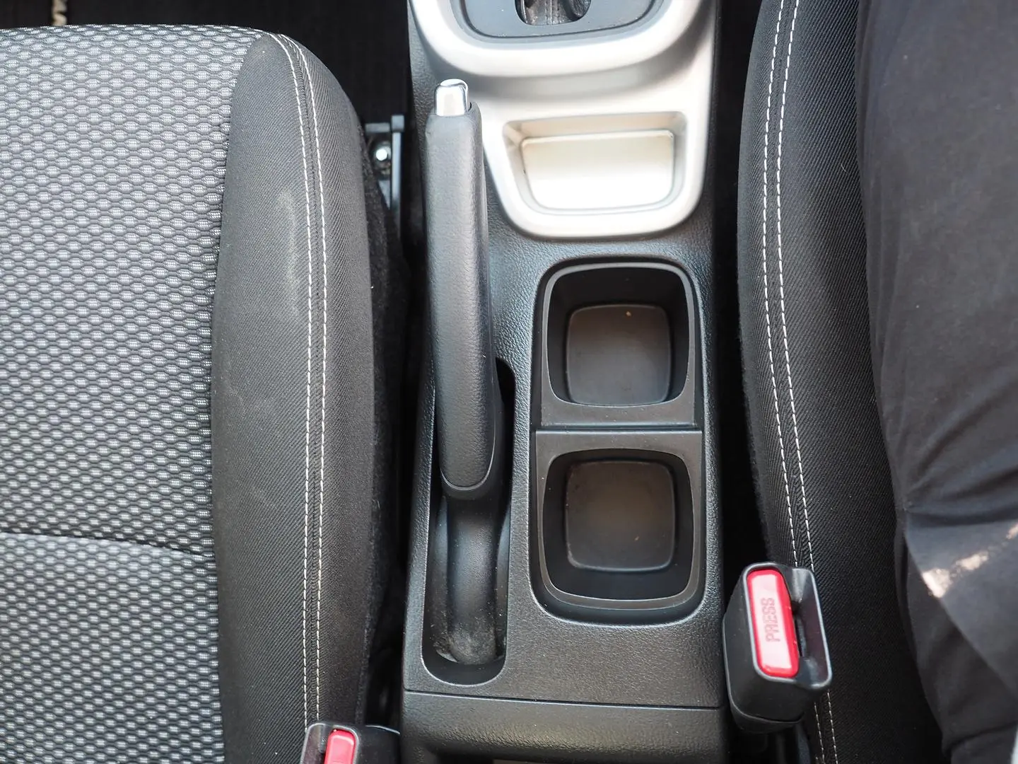 2017 Suzuki Vitara Gallery Image 19