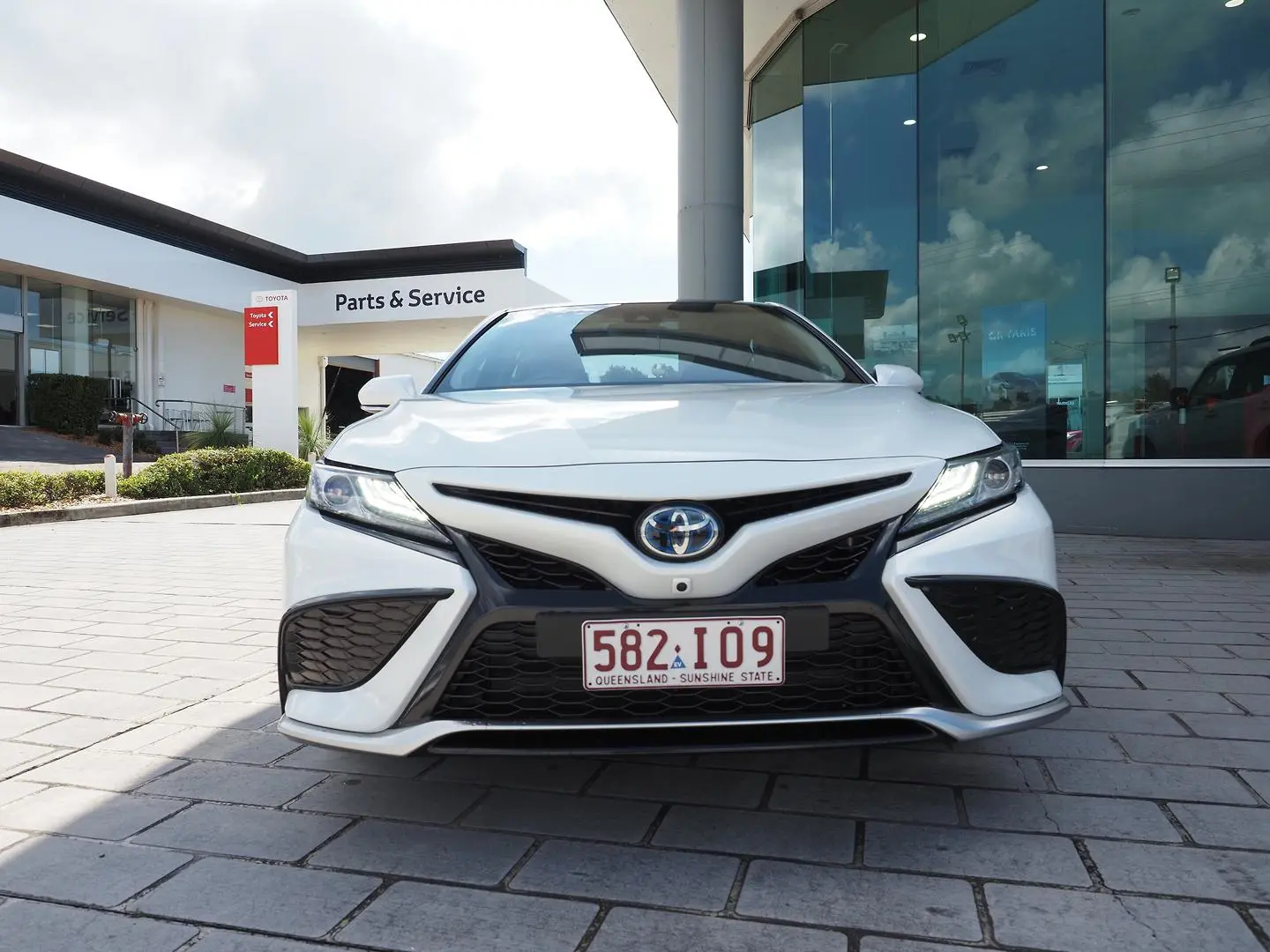 2023 Toyota Camry Gallery Image 11