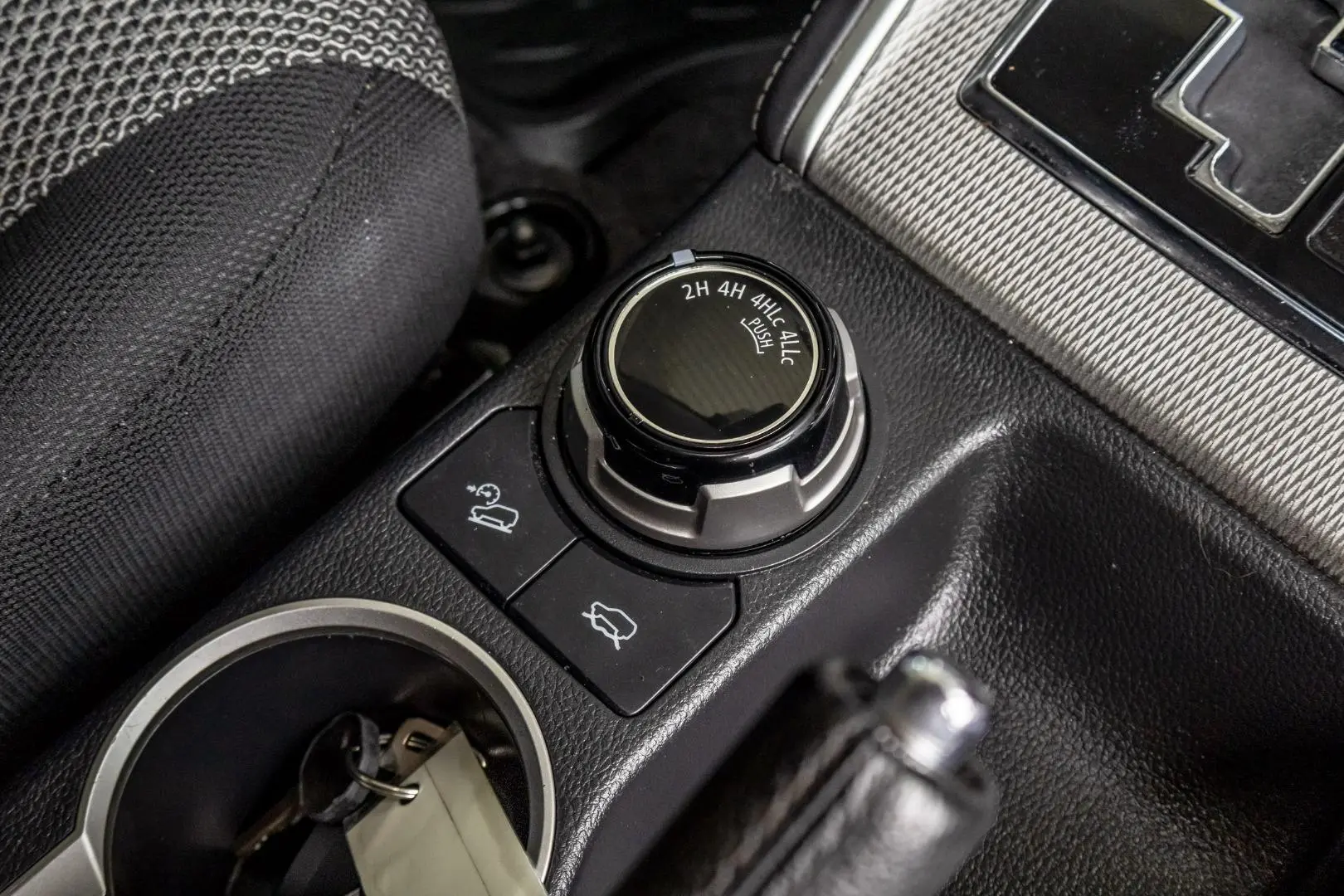 2022 Mitsubishi Triton Gallery Image 17