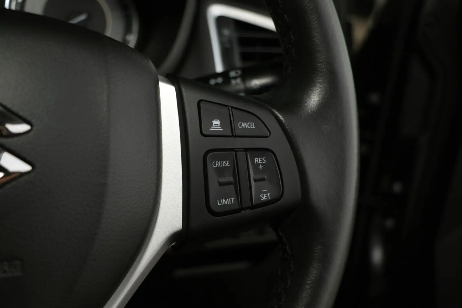2023 Suzuki S-Cross Gallery Image 16