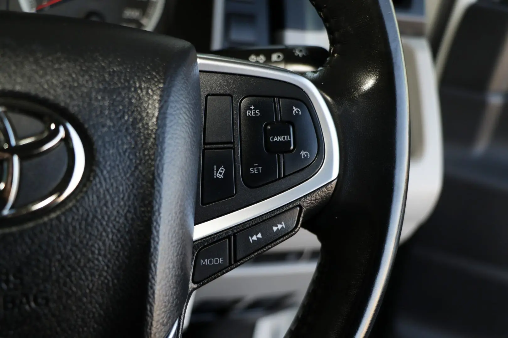 2024 Toyota Hiace Gallery Image 14