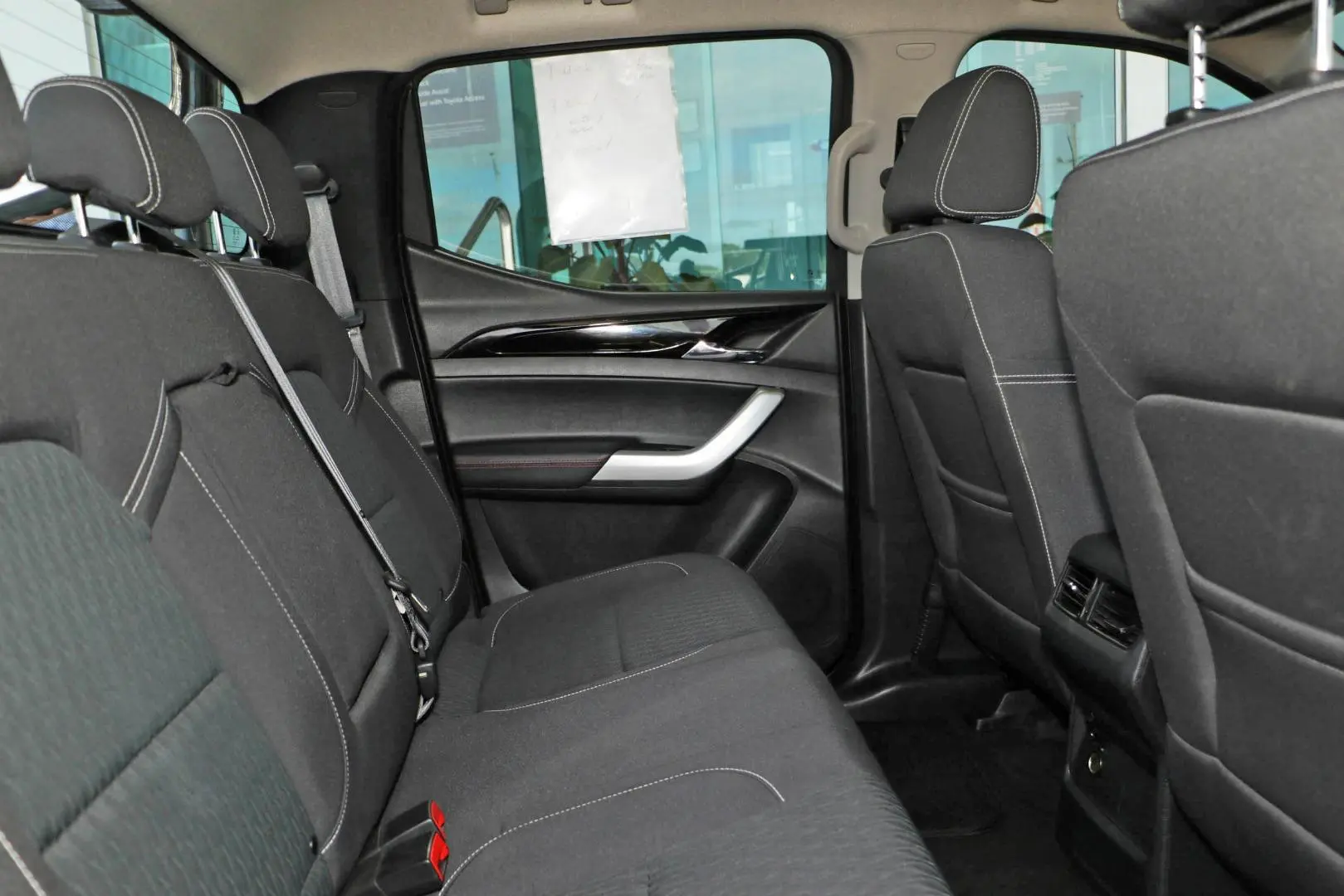 2022 LDV T60 Gallery Image 9