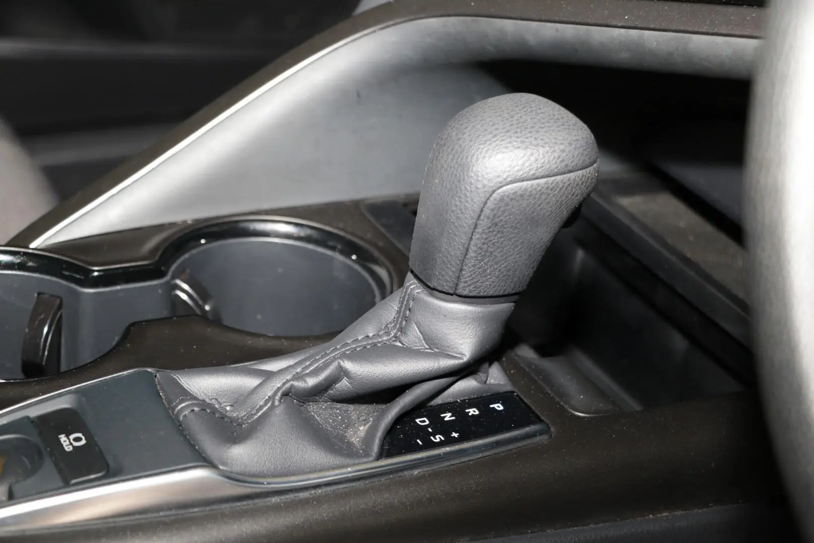 2024 Toyota Camry Gallery Image 14