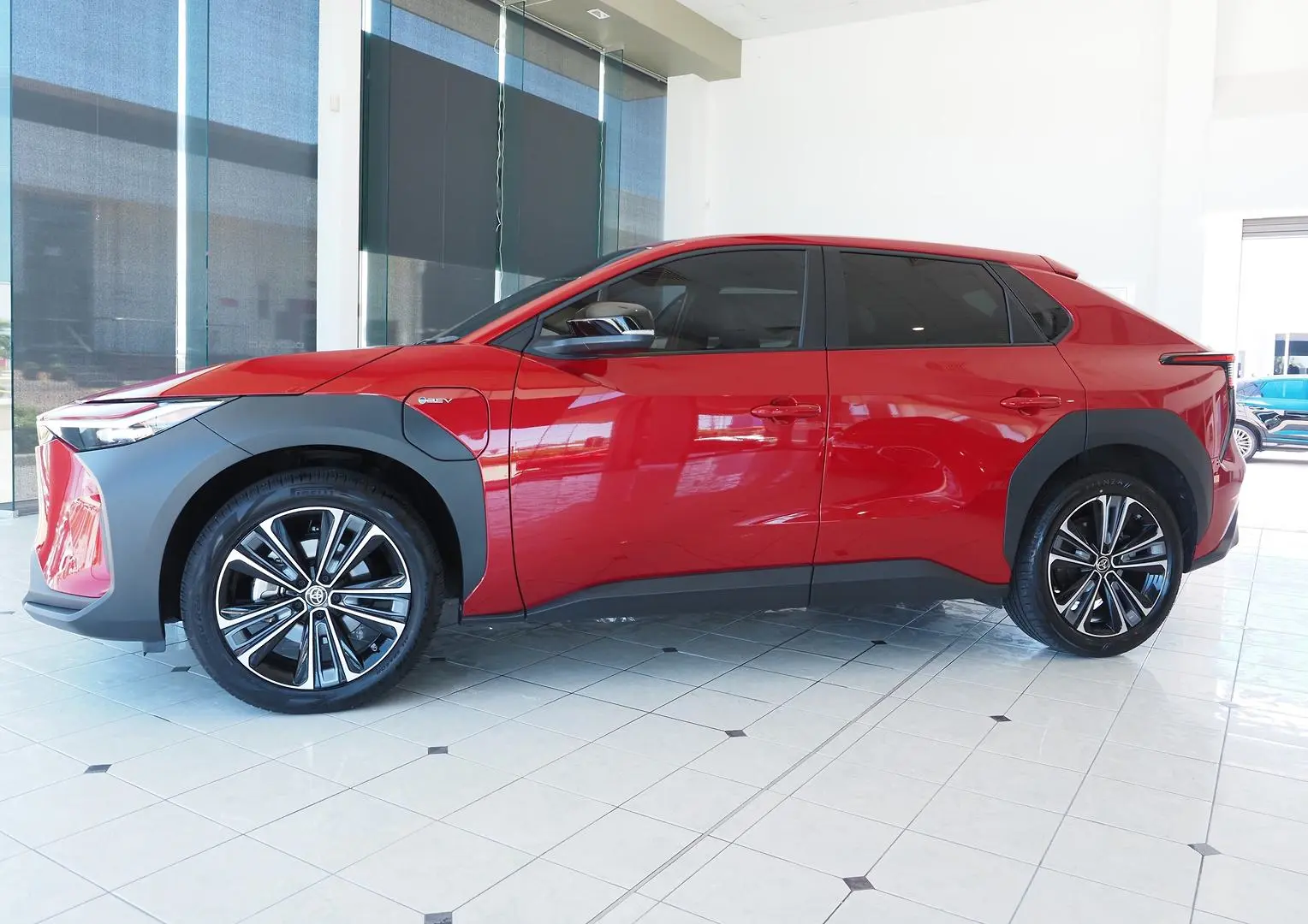 2024 Toyota bZ4X Gallery Image 12