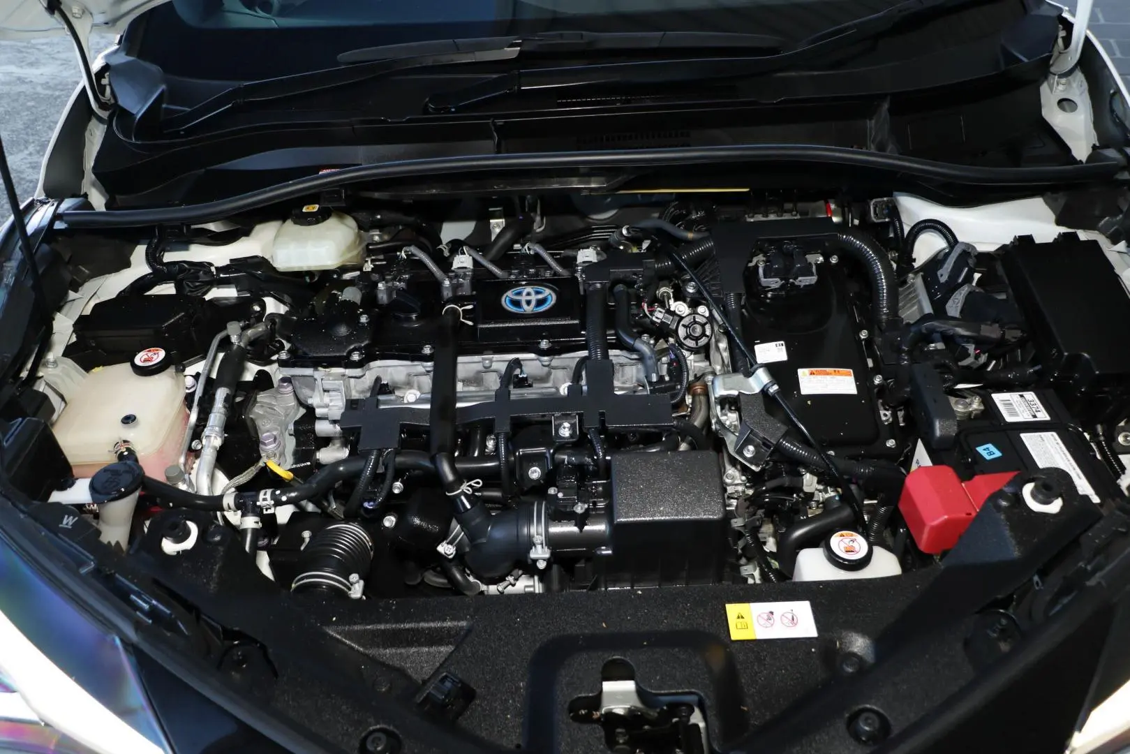 2021 Toyota C-HR Gallery Image 19