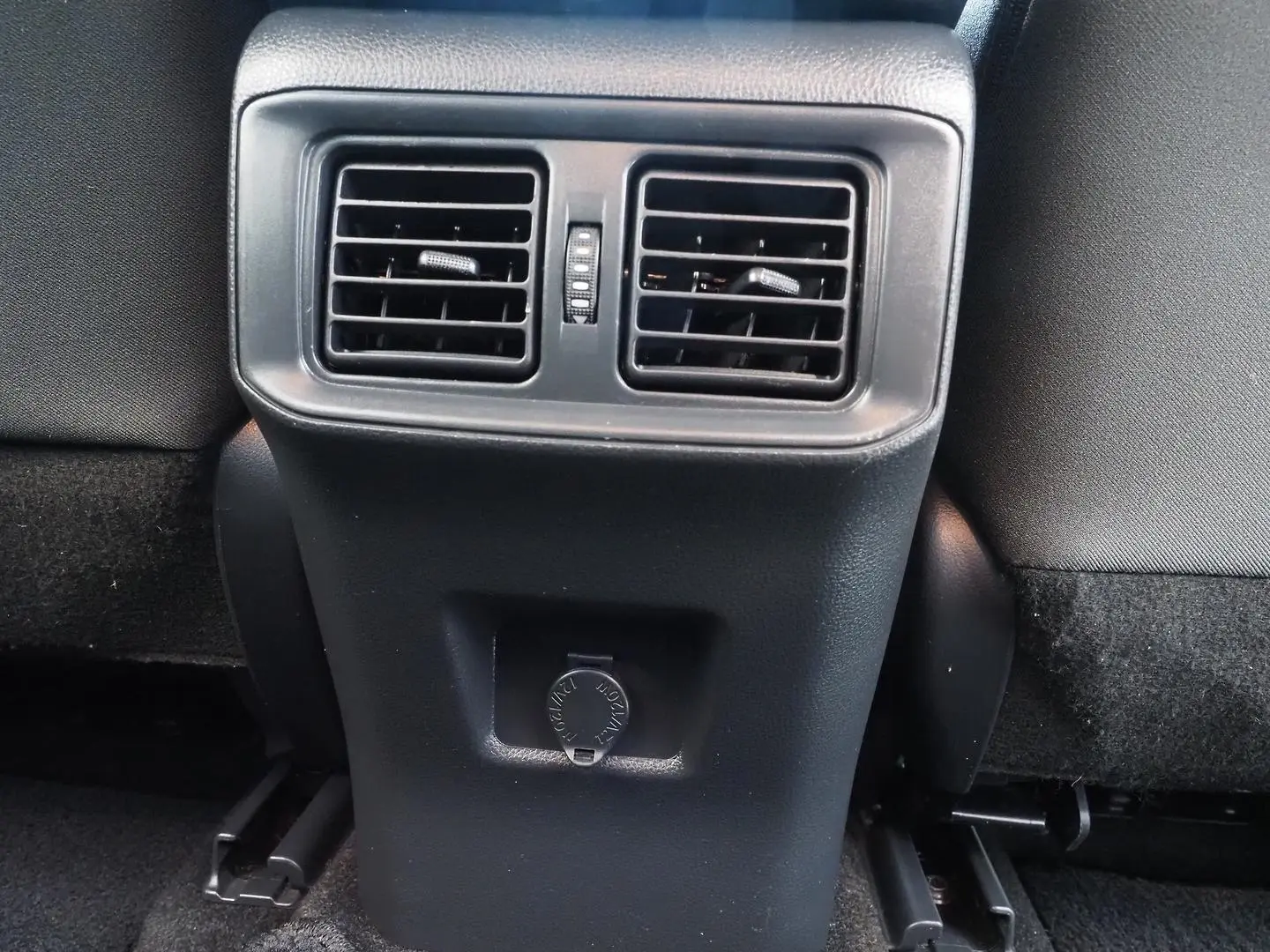 2020 Toyota RAV4 Gallery Image 14